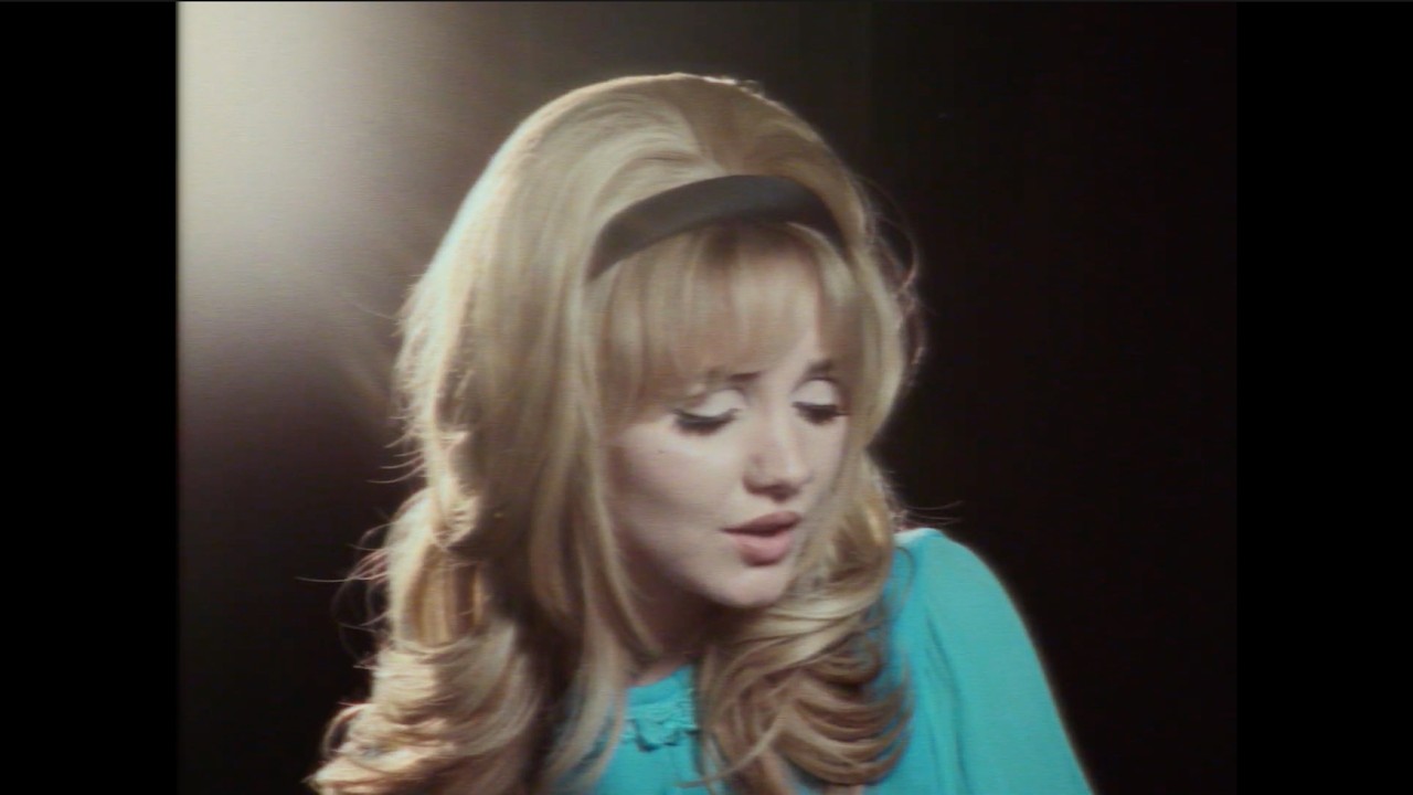Aimée Fatale - It Could Be Better (But It's Good Enough) [Official Music Video] video thumbnail