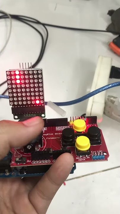 Snake game (Arduino joystick shield,led matrix 8x8 MAX7219). - YouTube