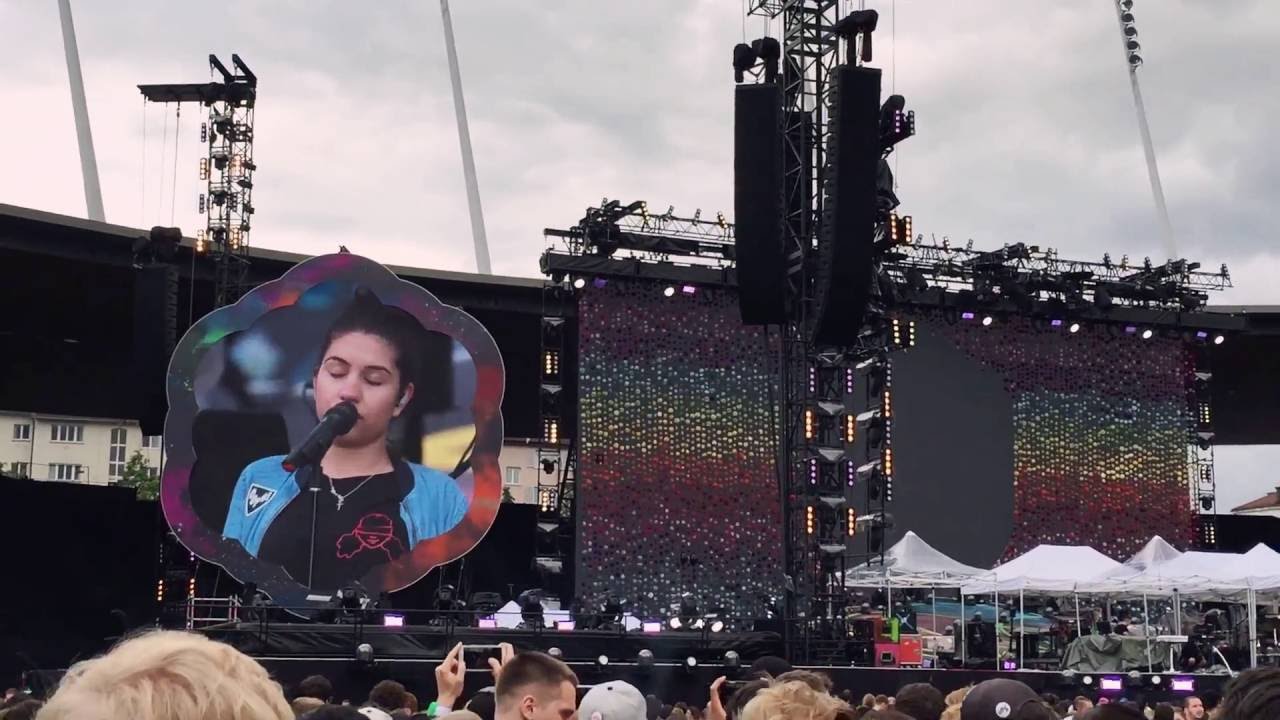 Alessia Cara - Here Live Première partie on Zurich Letzigrund stadium