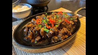 Kuchnia chińska-smażona wieprzowina z imbirem