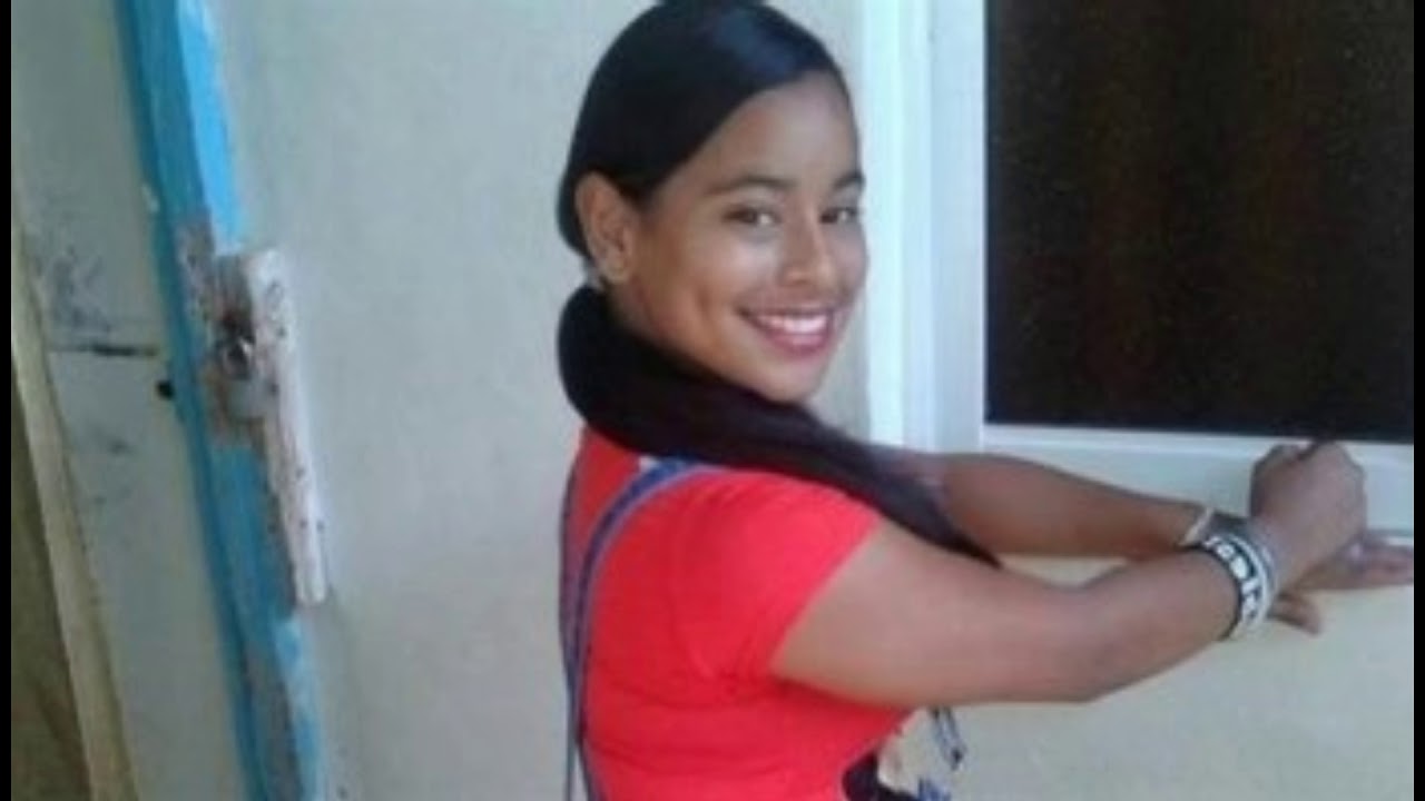 EMELY PEGUERO (Secreto el famoso biberon) homenaje