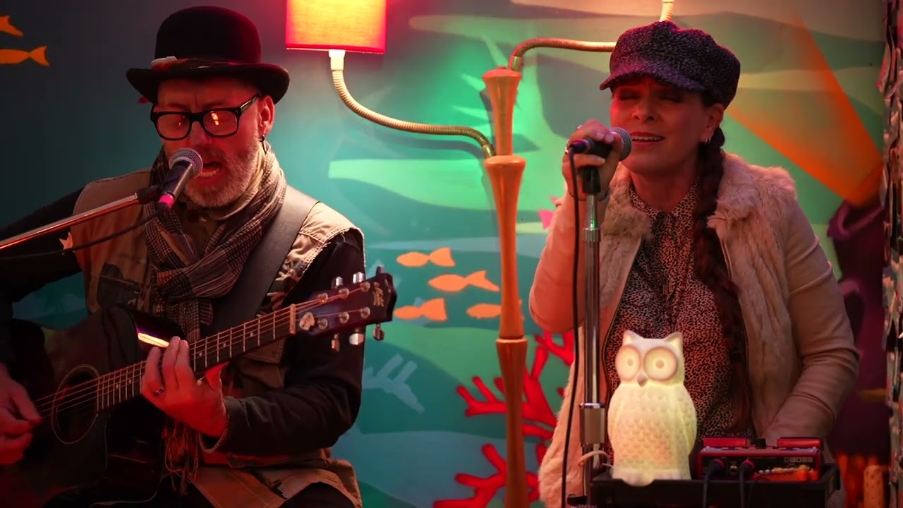 Bucking Seahorse - Mooloolaba - ALL YOU NEED IS LOVE