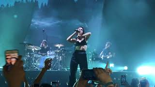 Miniatura de "Dua Lipa - Garden (Live Antwerp 03/11/17)"