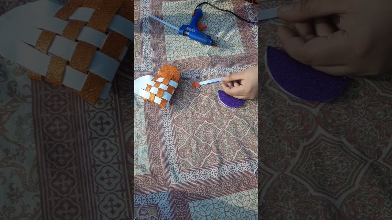 Fortune Cookies For Valentine's Day // DIY Valentine's Day Craft Ideas //