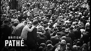 The Pope Gives Blessing From St Peter's Balcony Lner (1938)