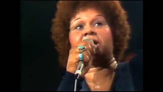 Etta James  –  W-O-M-A-N  –  Live in Montreux 1975