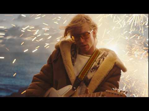 Luthersson - Frequency auf YouTube ansehen Luthersson - Frequency auf YouTube ansehen