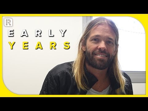 Taylor Hawkins Discusses Early Years, Learning To Play Drums, Foo Fighters, & More