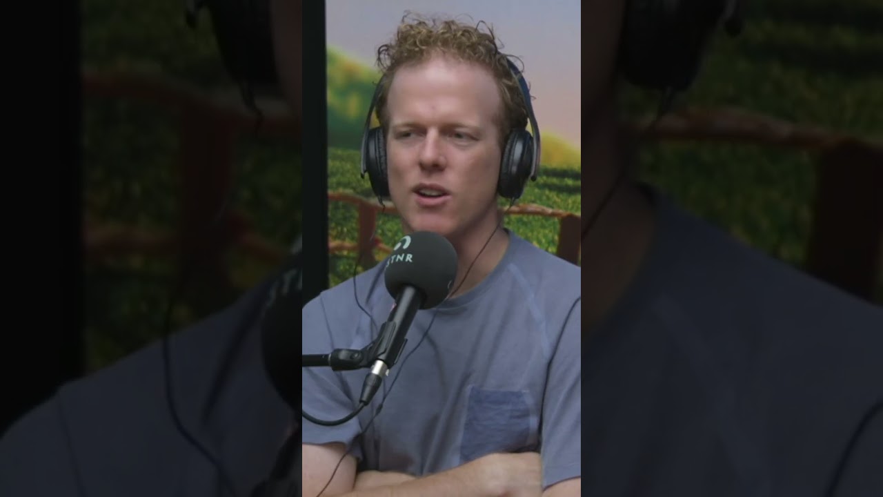 Does anyone look good in a Short Sleeve Shirt?? 👕 