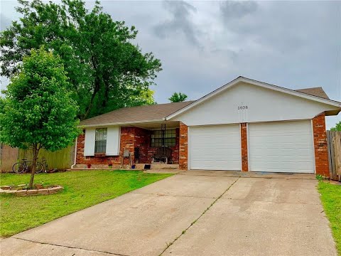 1608 NE 6th Street, Moore, OK home video tour