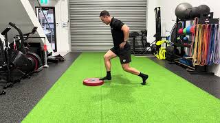 Pogo - Hop Plate Split Squat