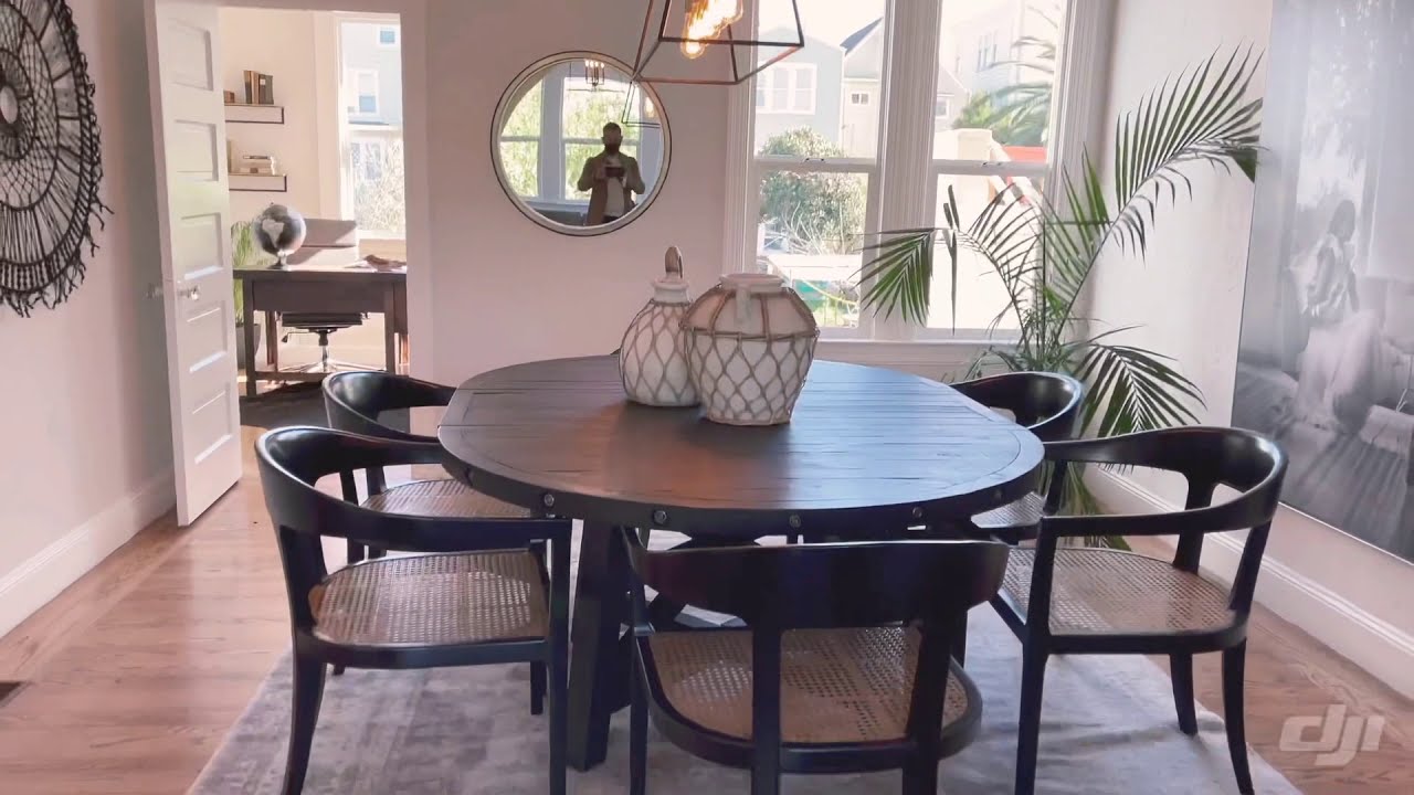 Property tour in Sunset District (San Francisco)