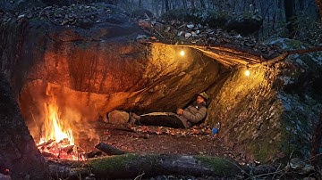 Solo Bushcraft Camping: Building a  Cave Survival Shelter with Natural materials 