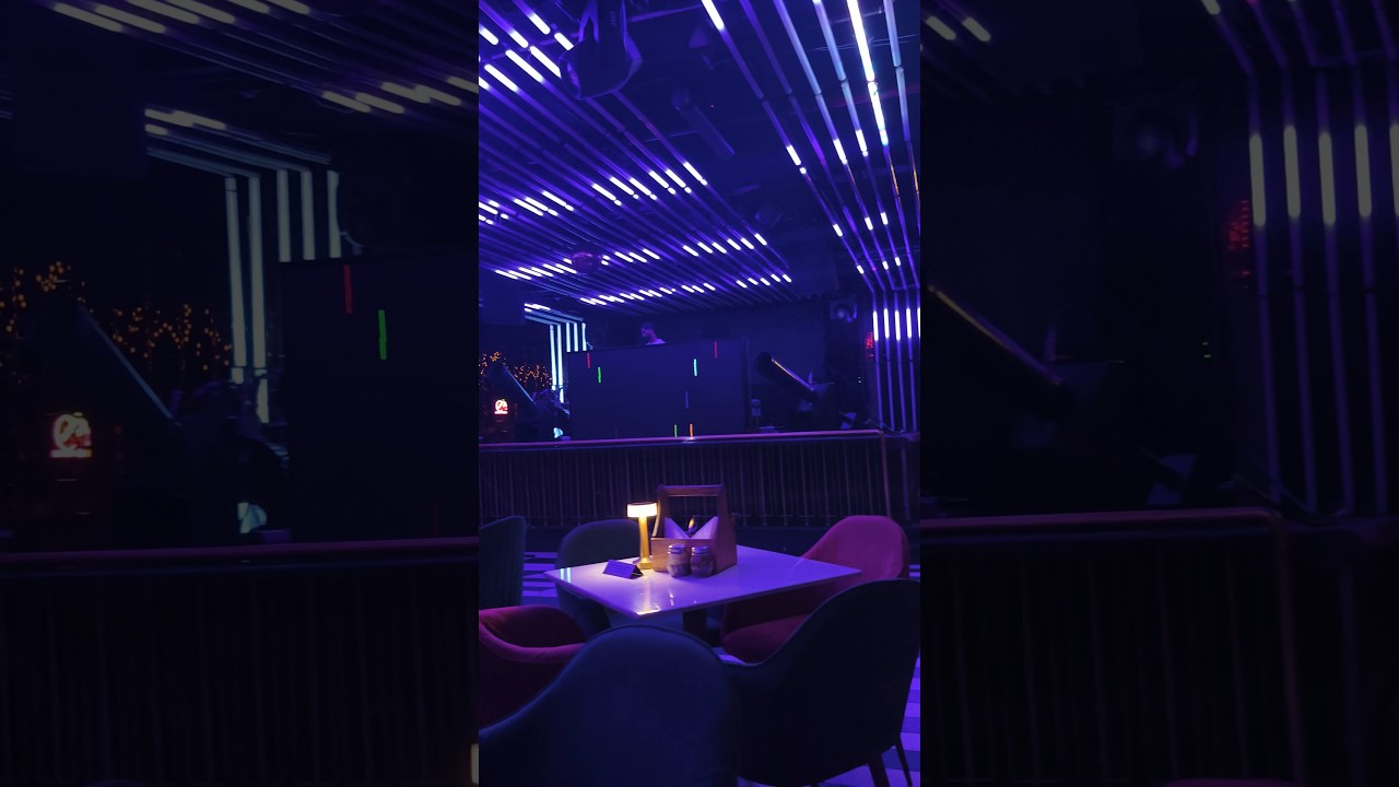 Noida Night Life 🧬 