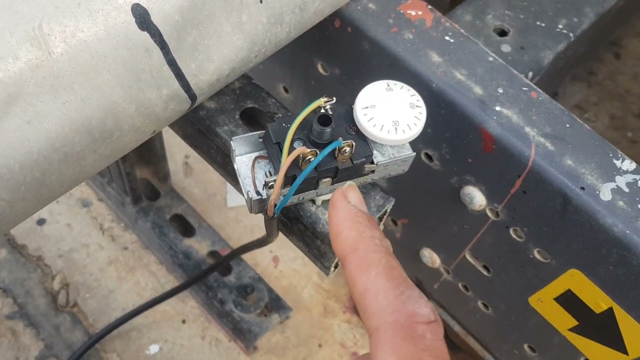 vanne a 3 voies motorisée avec thermostat cablage شرح مبسط YouTube — free download
