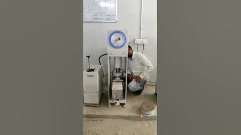 Flexural Beam Test | Test Machine 100kN | #civilengineering Civil Short Video-52 #shorts