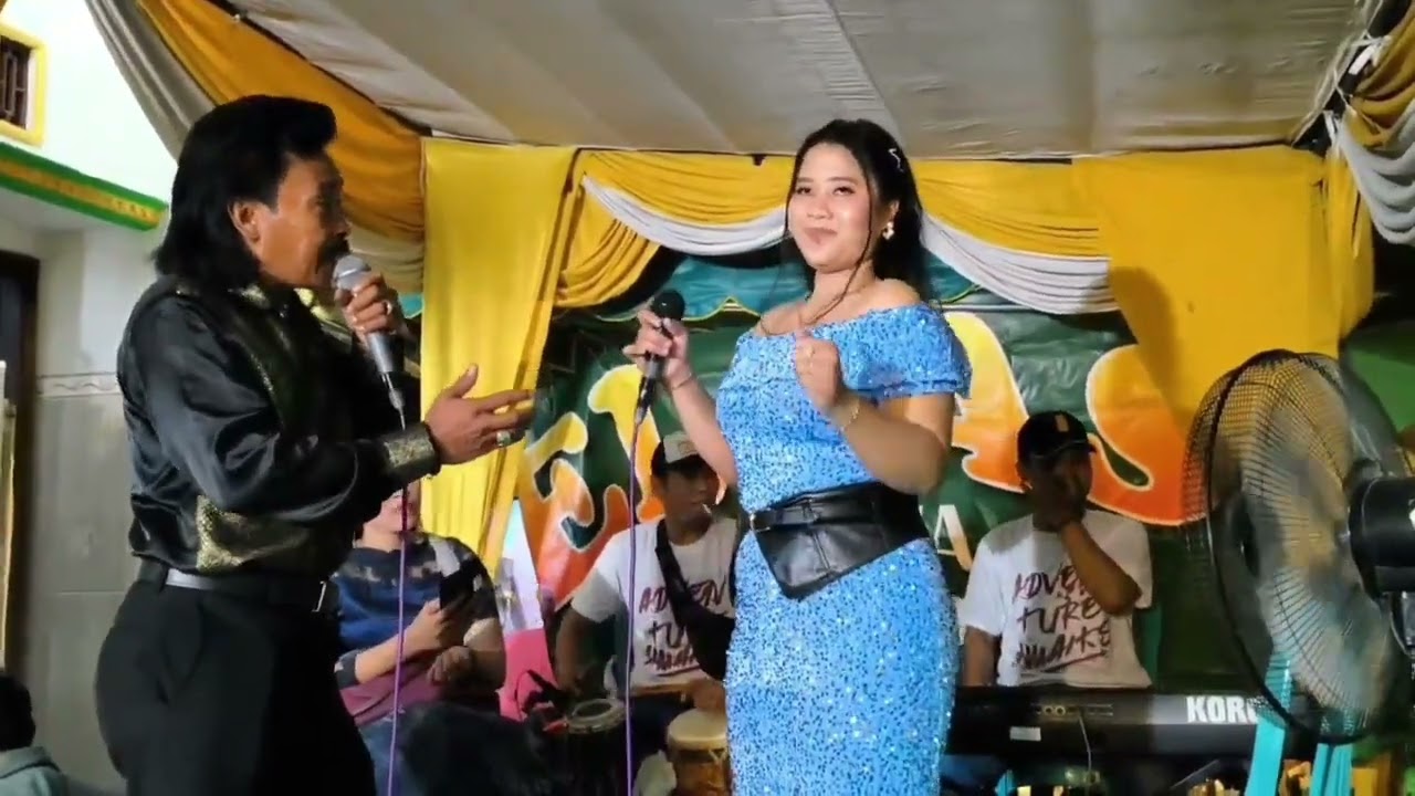 Keseruan elsas musik saat manggung di surabaya