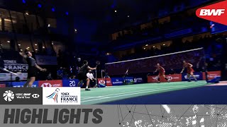 Top seeded pairs of Lee/Shin and Kim/Kong chase the women's doubles trophy at the YONEX French Open