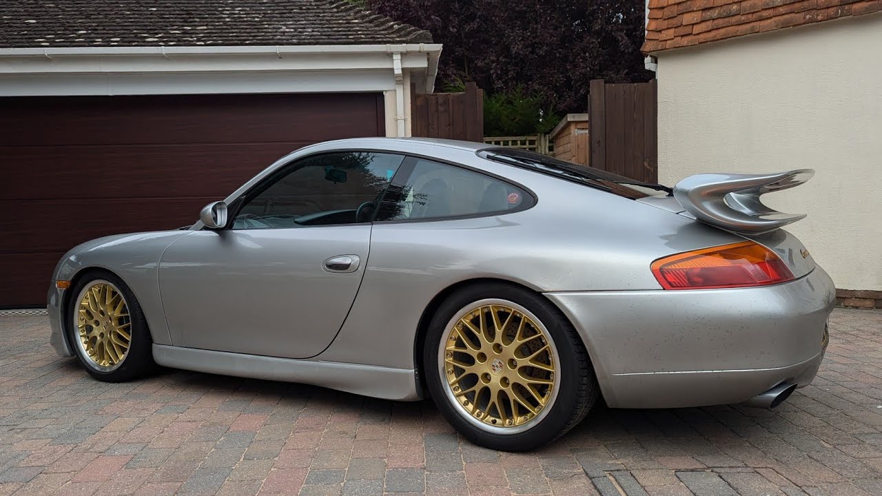 Can this HUNK OF JUNK Porsche Deathtrap be Saved!