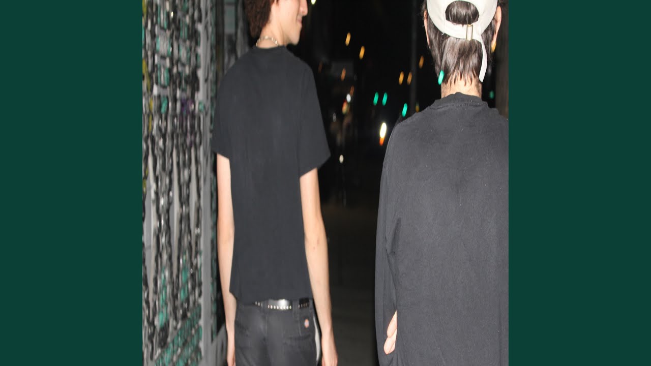 Watch aahdjk on YouTube Watch aahdjk on YouTube