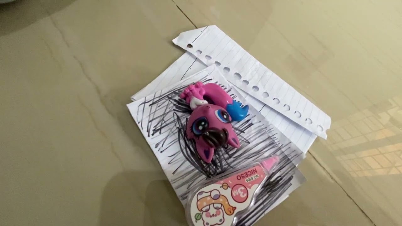 indira mainan handphone dari kertas