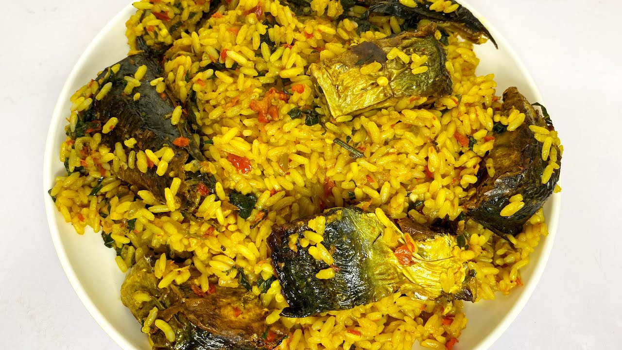 Native Jollof Rice Recipe || How To Make Nigerian Palm Oil Rice