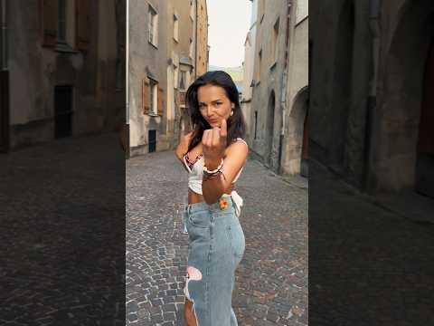 Dancing in the old town 🏰