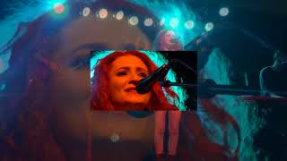 Janet Devlin - Mad World live at The Corn Exchange, Hertford (20/12/17)