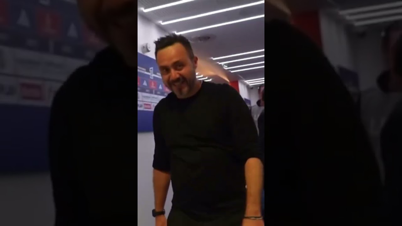 la joie de Roberto de Zerbi et Longoria après la victoire ce soir!!