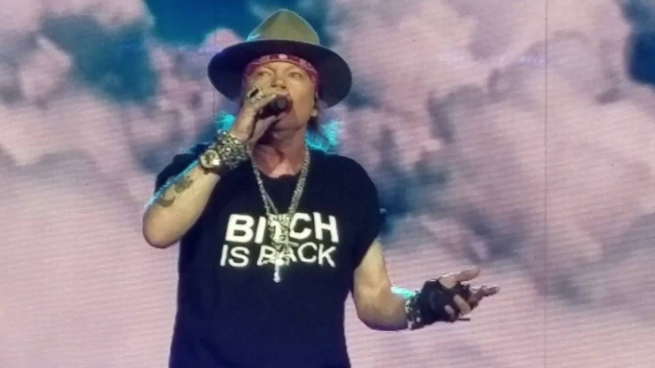Guns N' Roses - Don't Cry - Gillette Stadium, Foxboro, MA - July 20, 2016