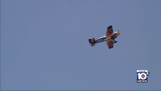 Fort Lauderdale Air Show includes Red Bull stunts