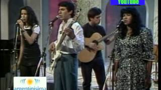 Video-Miniaturansicht von „Peteco Carabajal - Parece mentira - Argentinísima 1994“