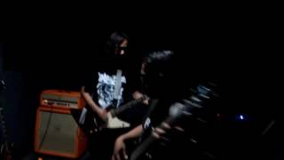 Emosi (jam session 23 Oktoberi 2016)