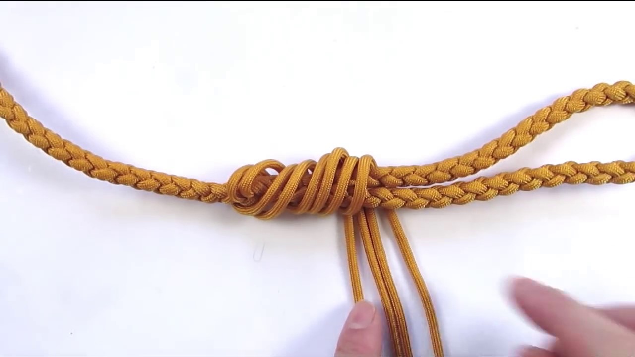 Braided paracord dog leash herringbone style - YouTube