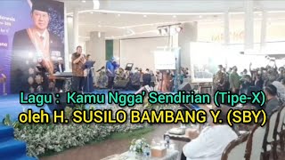 Download lagu Presiden ke-6 (SBY) H. Susilo Bambang Yudhoyono nyanyikan Lagu : Kamu Ngga' Sendirian (Tipe-X)