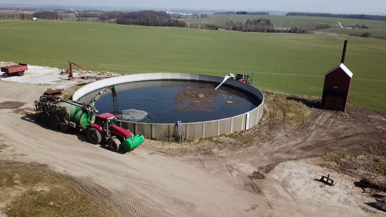 Spreading Slurry  At  Højgaard  | 4K | 2018 |