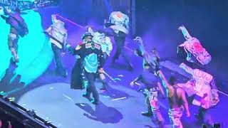 Usher, Call me a Mack, My Way, U remind me. Seattle 11-11-2024