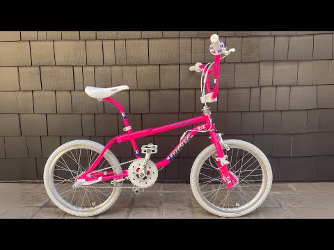 87 GT Pro Freestyle Tour - Dayglo Pink Custom Build - YouTube