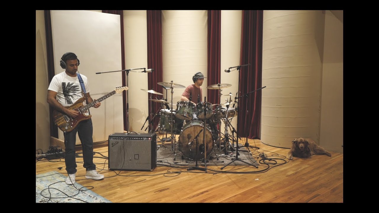 Stick Figure (feat Eric Rachmany of Rebelution)– "Free Flow Sessions - No. 4"