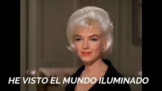 Video thumbnail of "LANA DEL REY- Young And Beautiful (Sub Español)+ Homenaje Marilyn Monroe✨"
