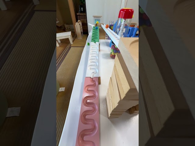Marble Run vol.20 ☆ ASMR video of the sound of rolling marbles.