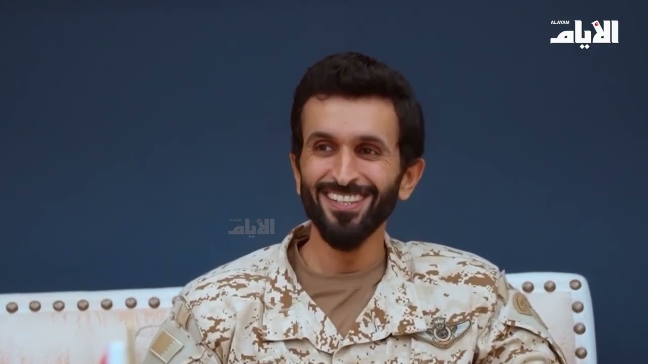 سمو الشيخ ناصر بن حمد يستقبل فريق 