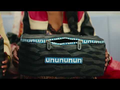 Campaña de Nuuly Buying Is Normal Renting Is Nuuly sobre alquiler de ropa