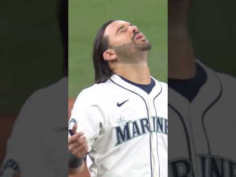 ONE MORE WIN FOR THE PENNANT, SEATTLE 😳