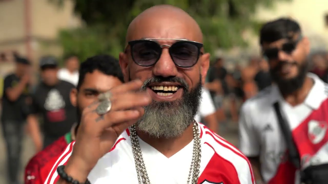 MORO - OH LA LA (Official Music Video)