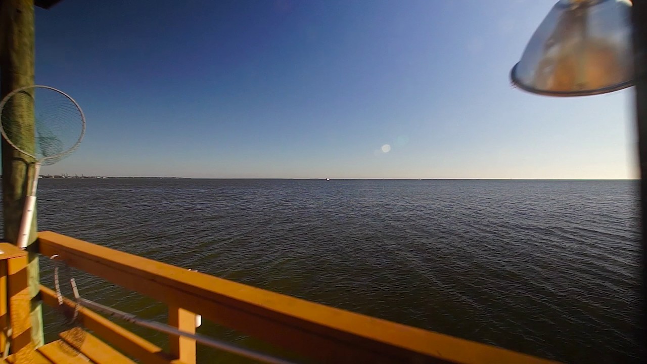 404 Bay Avenue, Kemah, TX 77565