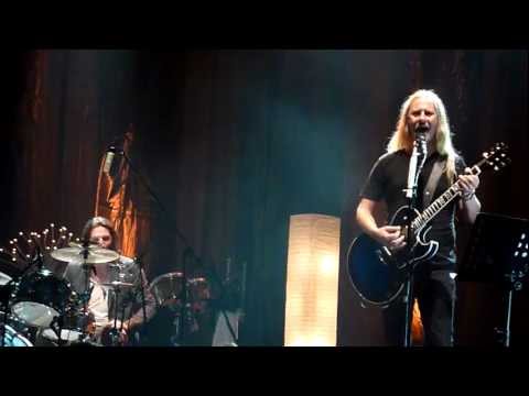 Alice in Chains - Right Turn acoustic live in Thackerville OK 08/13/2011