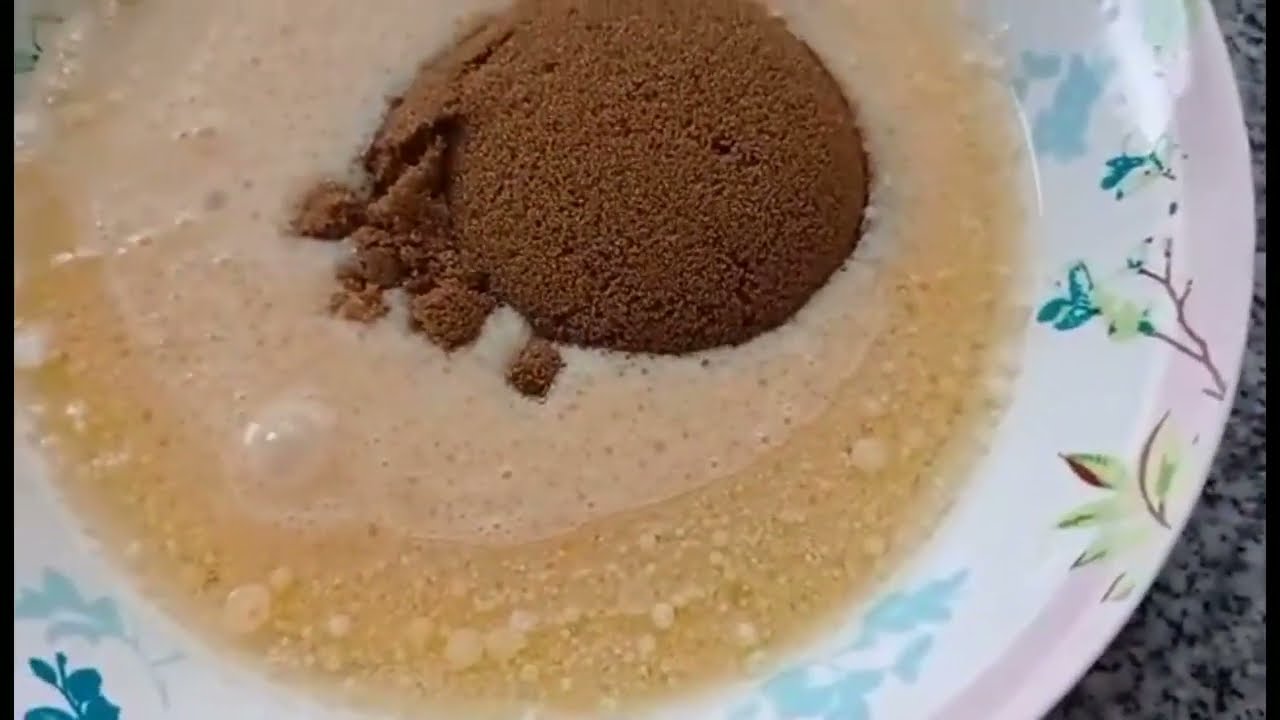 Banana Oatmeal Cake with Dates | Sheing's Food.