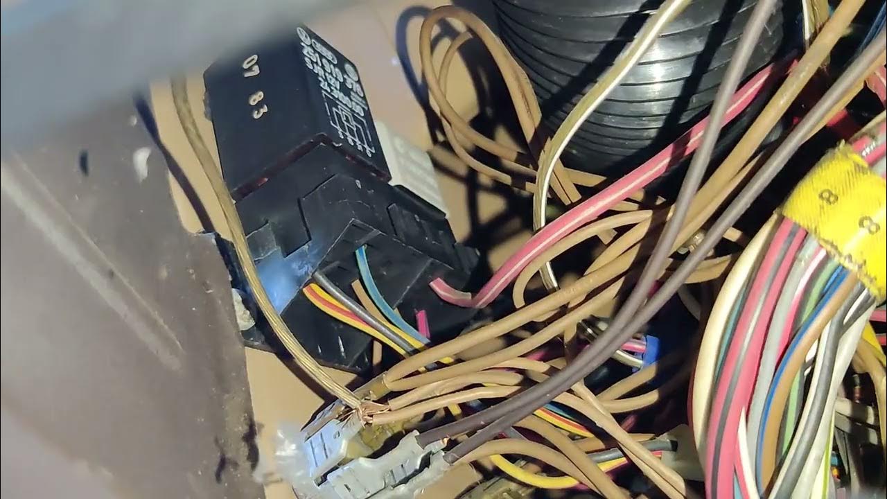 1984 VW Vanagon Melting fusebox bypass YouTube