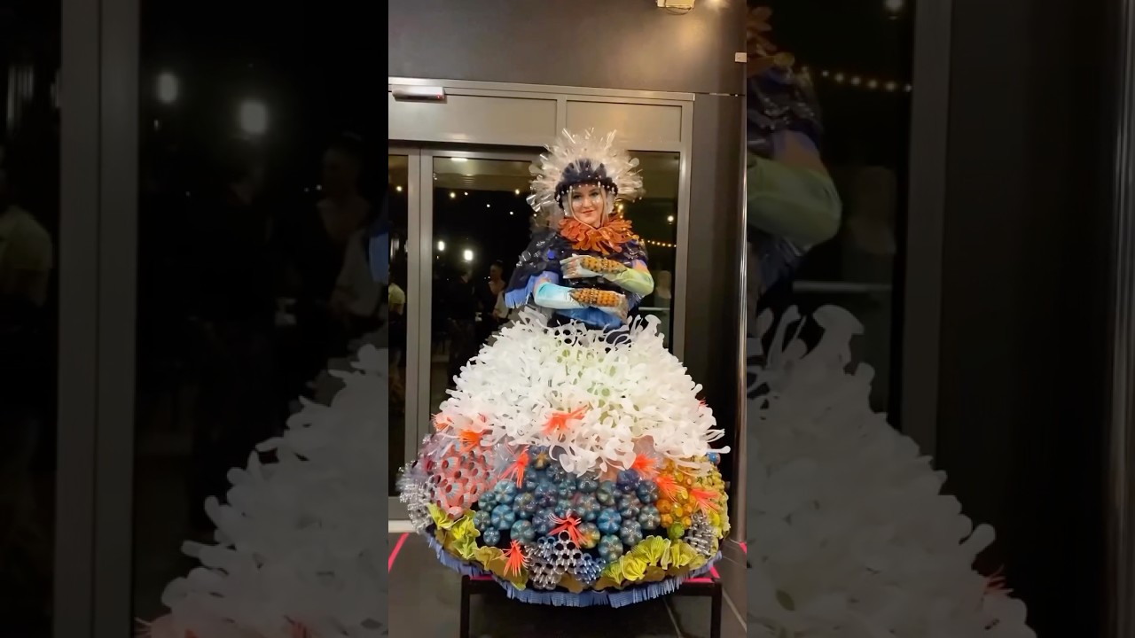Making of &lsquo;Amphitrite&rsquo; My first #wearableart at the grand finals #upcycledart #artistlife #recycle